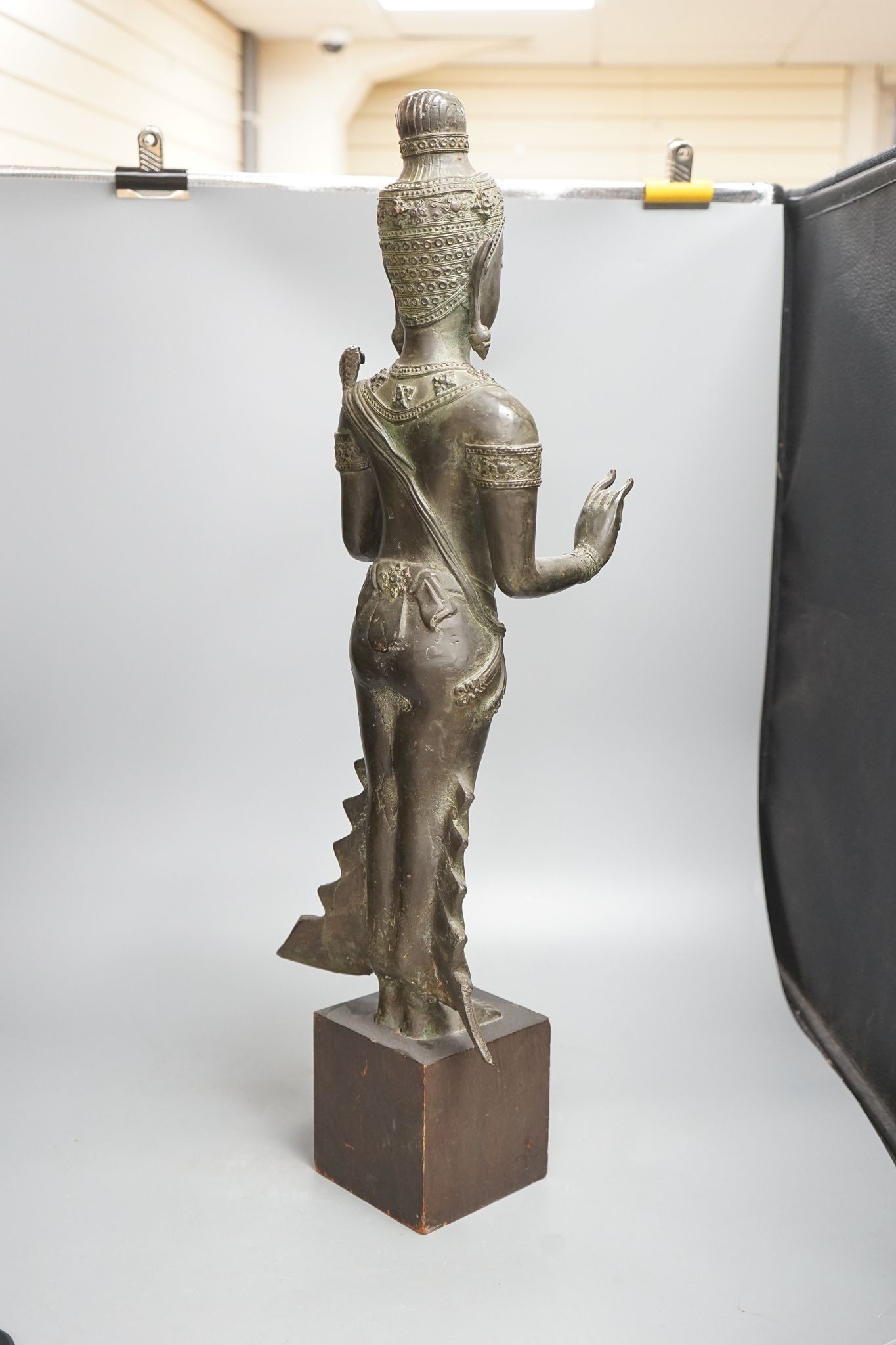 An Oriental large bronze figure of Buddha, 72cm